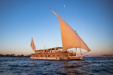 Dahabiya Nile Cruise: 4-Day Dahabiya Aswan to Esna